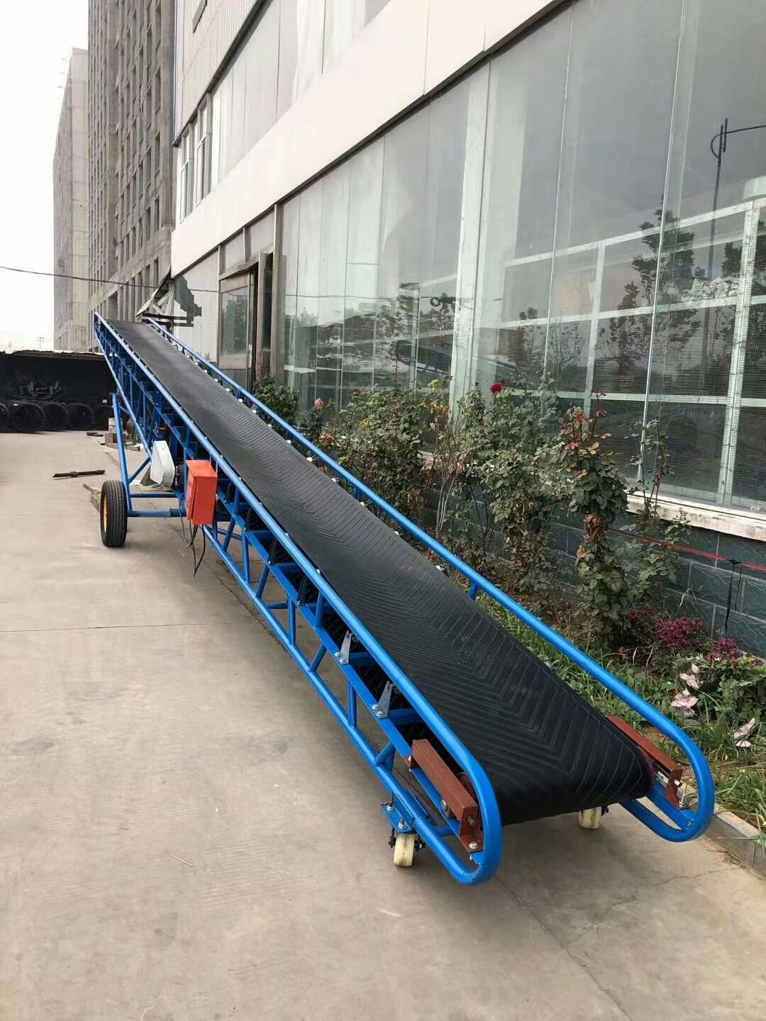 山西煤塊裝車(chē)皮帶輸送機(jī)